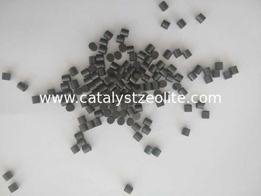 Catalizzatore di sintesi di metanolo a cilindro nero con densità di massa 1.1-1.4
